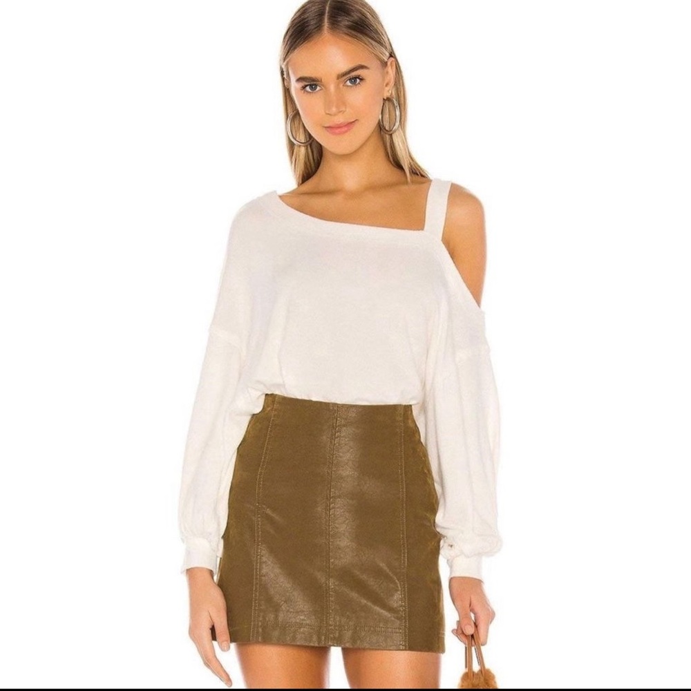 NWT Free People Flaunt It Top - New with Tags - Size XS